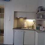 Eleni's Traditional House Apartment