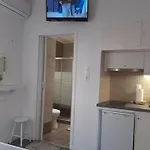 Eleni's Traditional House Apartment