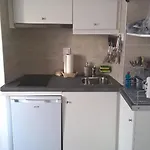Eleni's Traditional House Apartment *