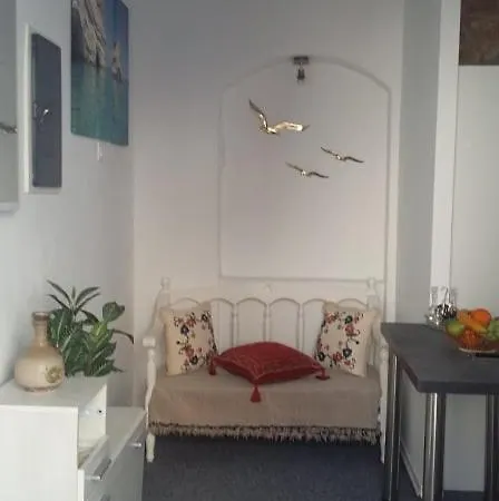 Eleni's Traditional House Apartment